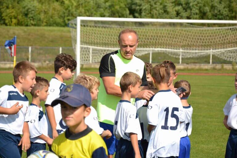 Deti poctivo trénujú a je vidieť, že ich futbal baví